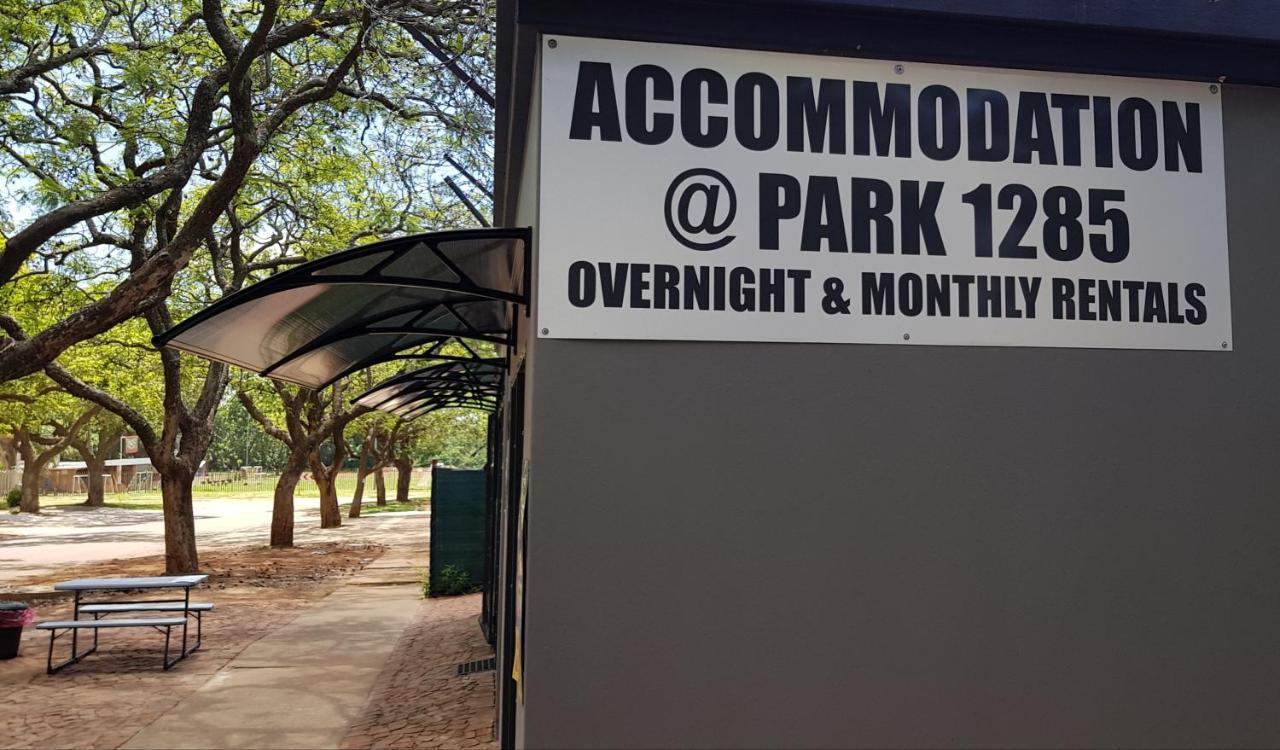 Accommodation@Park1285 Pretoria-Noord Eksteriør billede