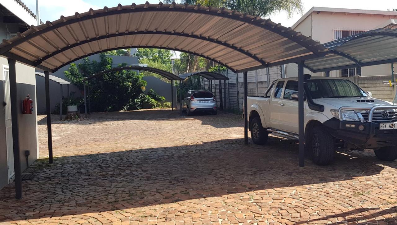 Accommodation@Park1285 Pretoria-Noord Eksteriør billede