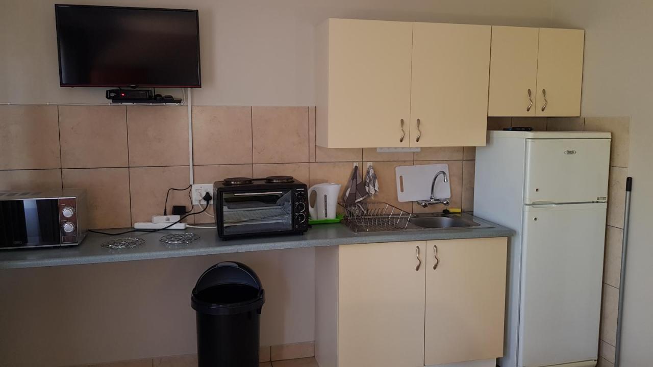 Accommodation@Park1285 Pretoria-Noord Eksteriør billede