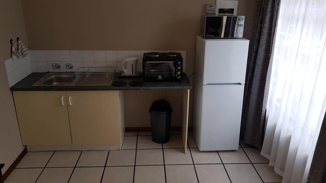 Accommodation@Park1285 Pretoria-Noord Eksteriør billede