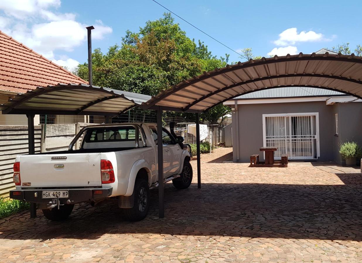 Accommodation@Park1285 Pretoria-Noord Eksteriør billede