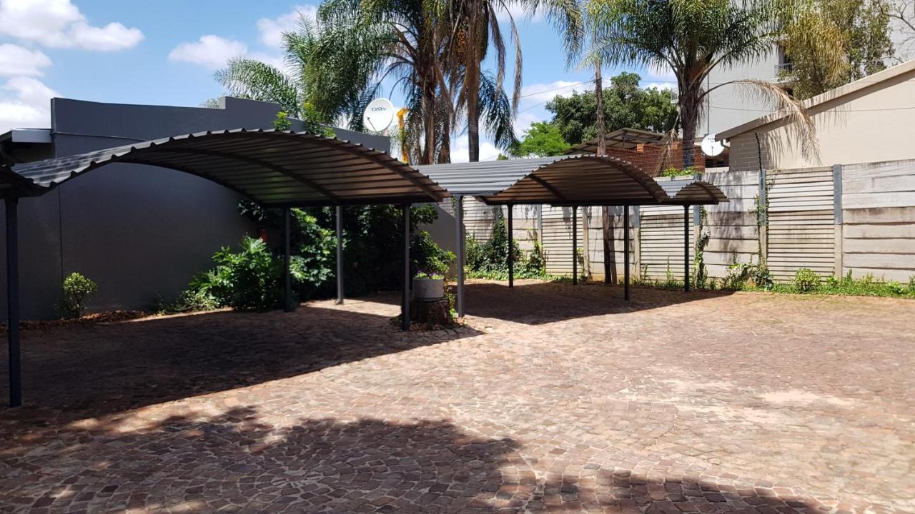 Accommodation@Park1285 Pretoria-Noord Eksteriør billede