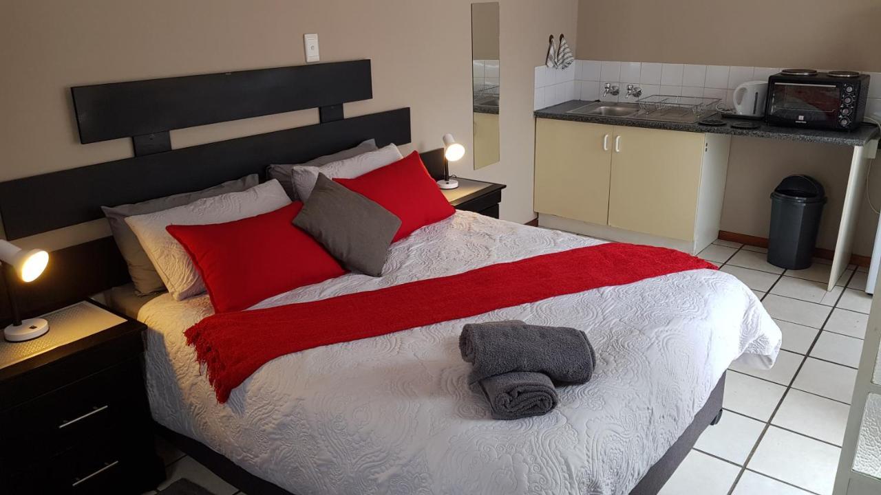 Accommodation@Park1285 Pretoria-Noord Eksteriør billede