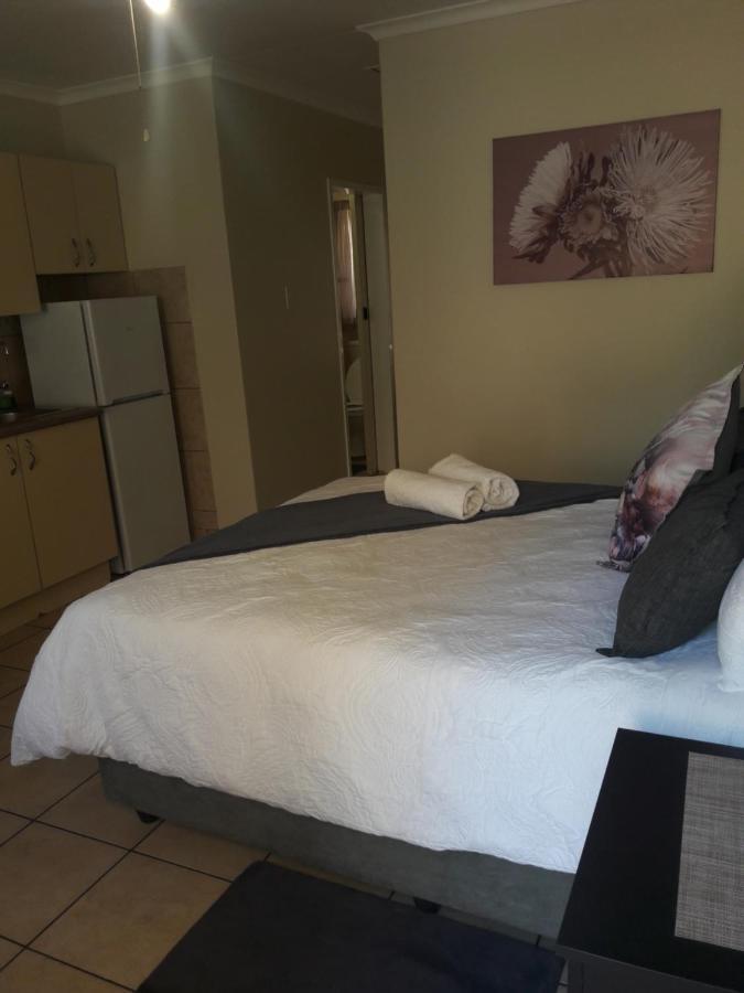 Accommodation@Park1285 Pretoria-Noord Eksteriør billede
